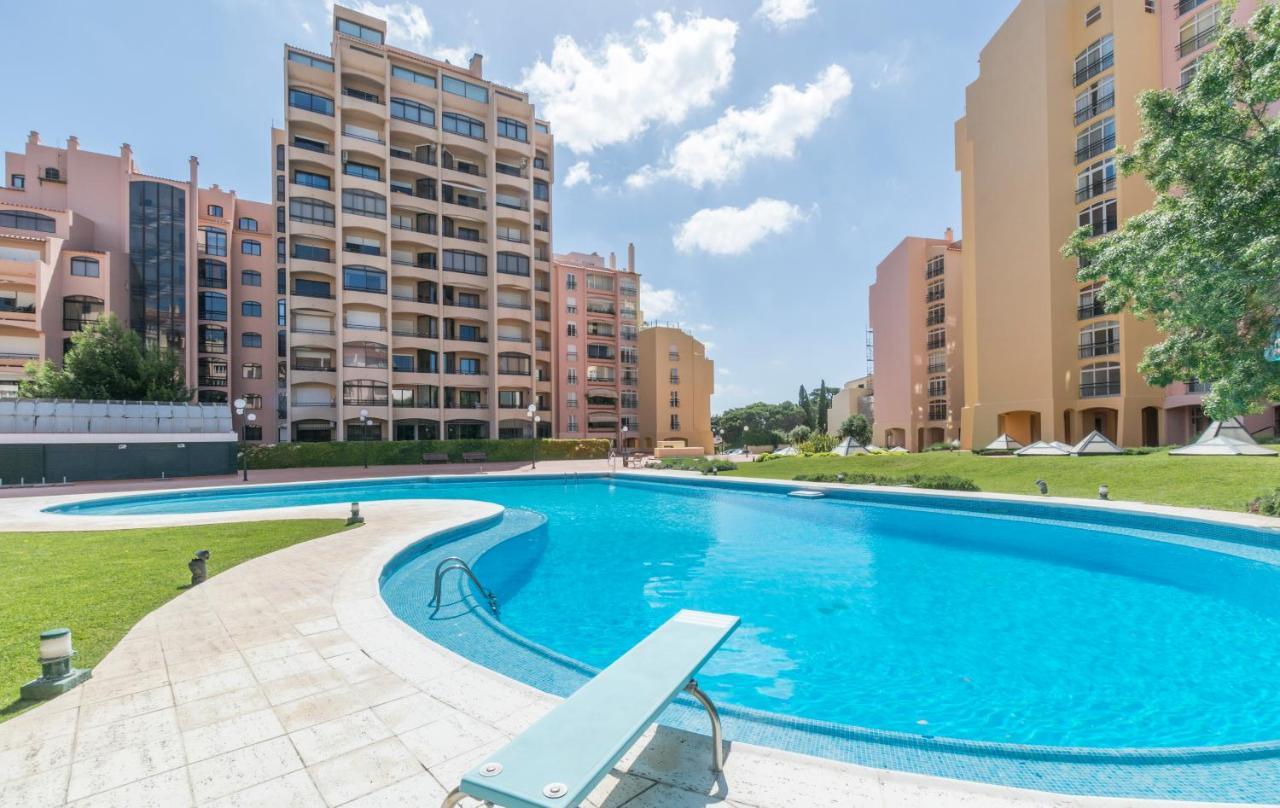 Houze_Lovely Flat With Swimming Pool! Кашкайш Екстер'єр фото